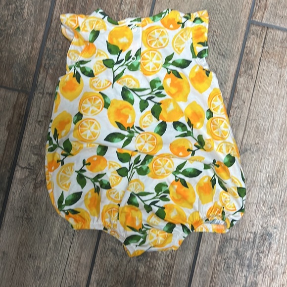 🍋 NWOT Old Navy Romper 🍋 - Picture 5 of 5